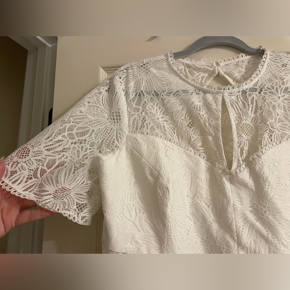 Harley Petite Hanky Hem Lace Dress size 14. Never worn!!